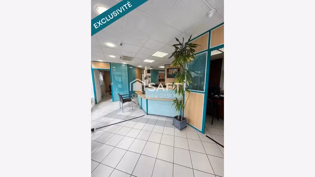 Local 96m² centre-ville parking gratuit Creutzwald