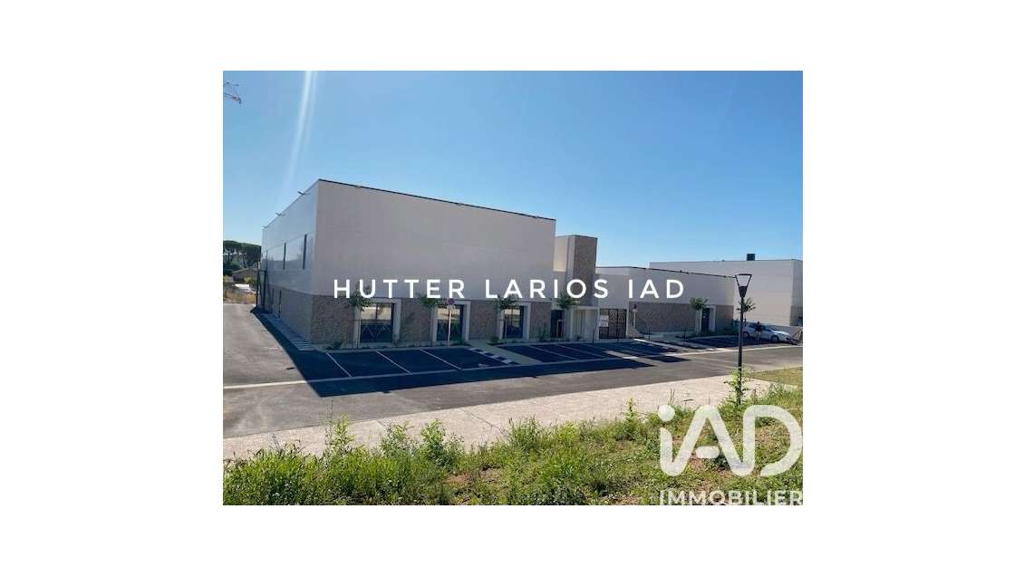 Local commercial à Cuers