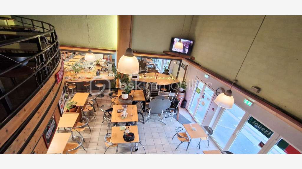 Local commercial loué de 396m² à vendre à Dax