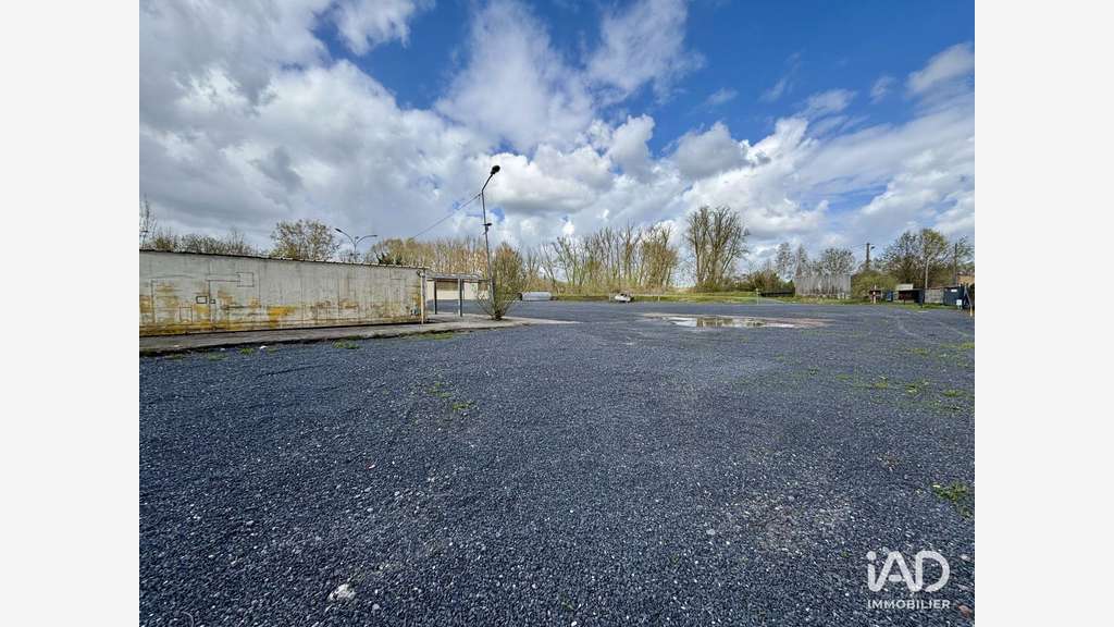 Vente Bâtiment d’activité inoccupé 440m² à Dechy