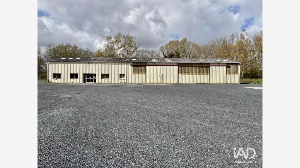 Vente Bâtiment d’activité inoccupé 440m² à Dechy