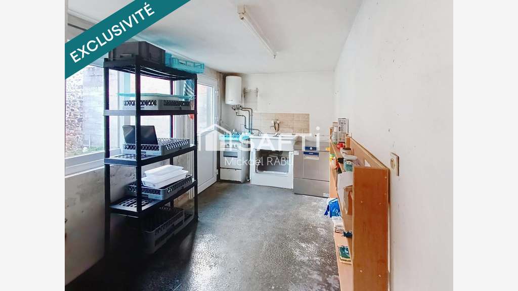 Vente local 84m² empl stratégique à Derval