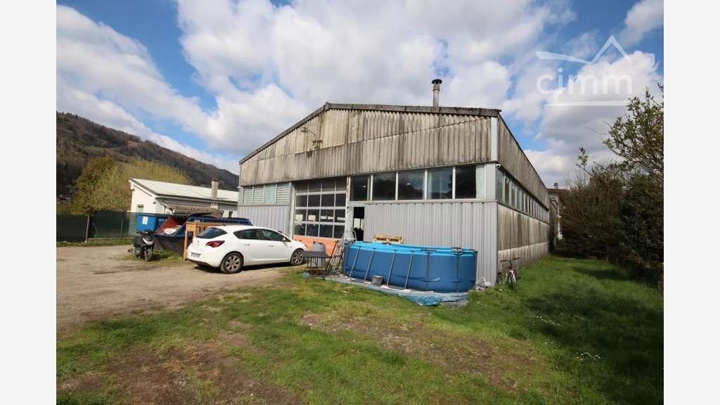 Vente local d'activité 770m² / 2572m² La Rochette