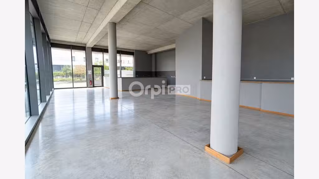 LOCAL COMMERCIAL à vendre dans le 21