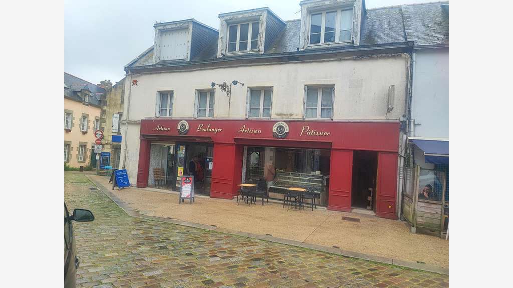 Vente local commercial 350m² empl N°1 à Douarnenez