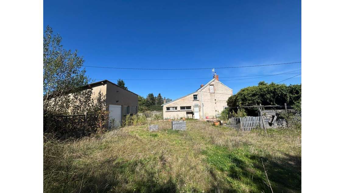 Vente ancien relais routier à 5 kms de Lapalisse