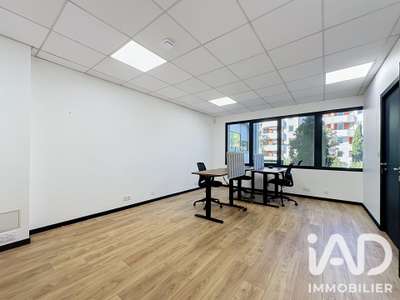 Vente local commercial 146m² à Écully hyper centre