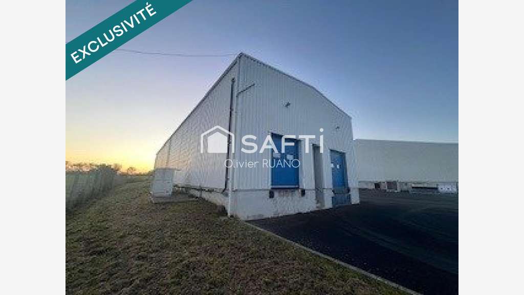 Vente local 2680m² à Éguzon-Chantôme