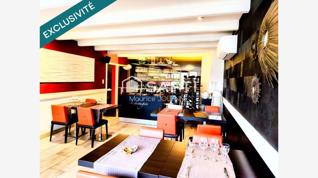AV murs commerciaux restaurant à Chamagne centre