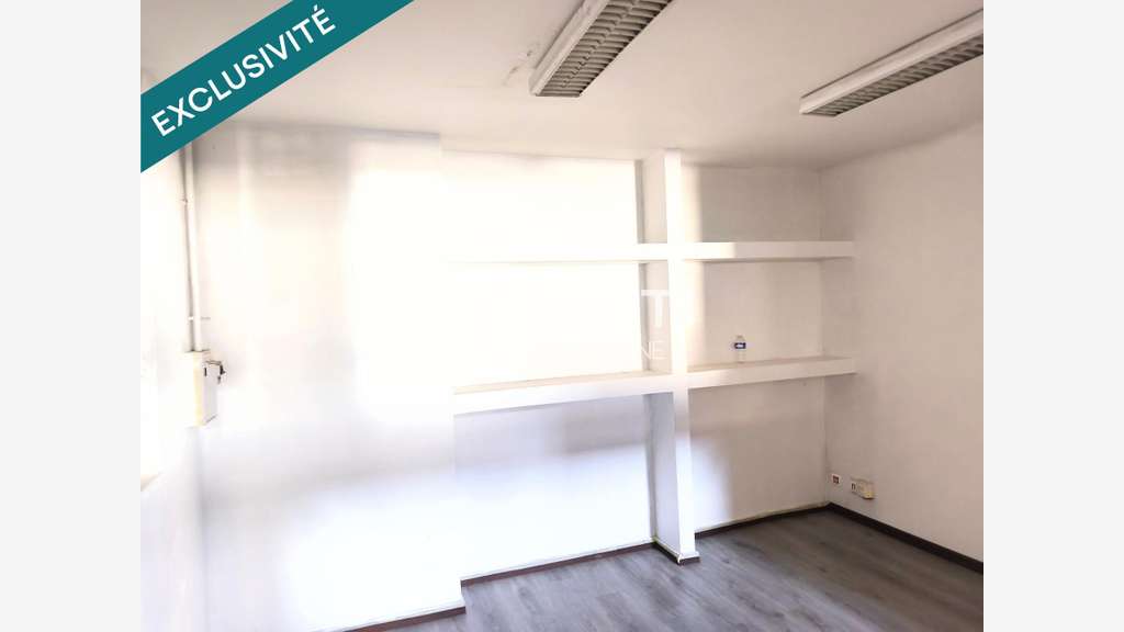 Beau local 617m² réhabilité avec 2 bureaux Épinal