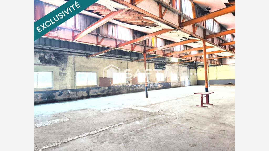 Beau local 617m² réhabilité avec 2 bureaux Épinal