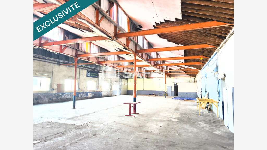 Beau local 617m² réhabilité avec 2 bureaux Épinal