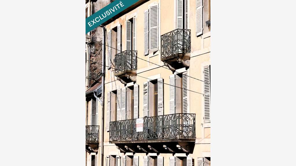 AV immeuble de 833m² à Plombières-les-Bains