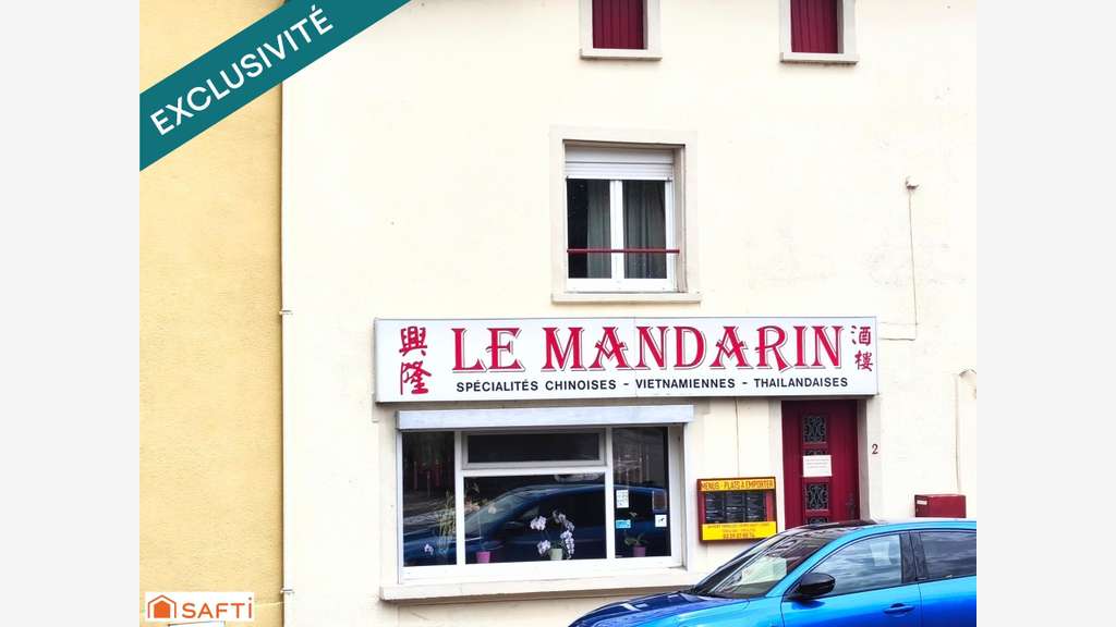 Vaste local commercial restaurant à Mirecourt