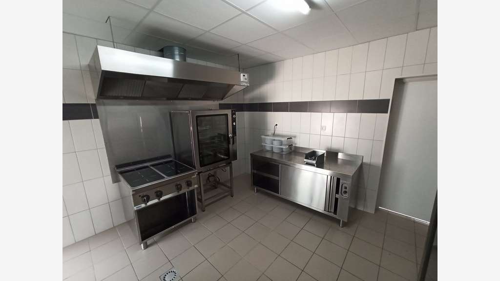 Grange Rénovée pour Salle de reception / r