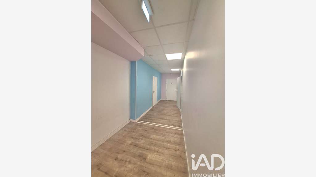Vente local commercial 209m² à Étrembières