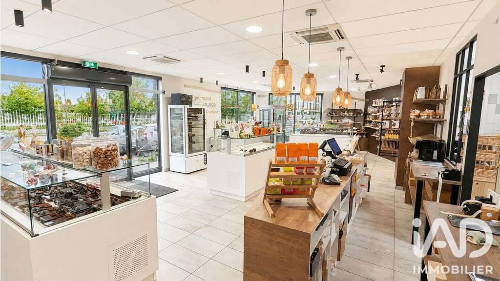 Local commercial à Eybens