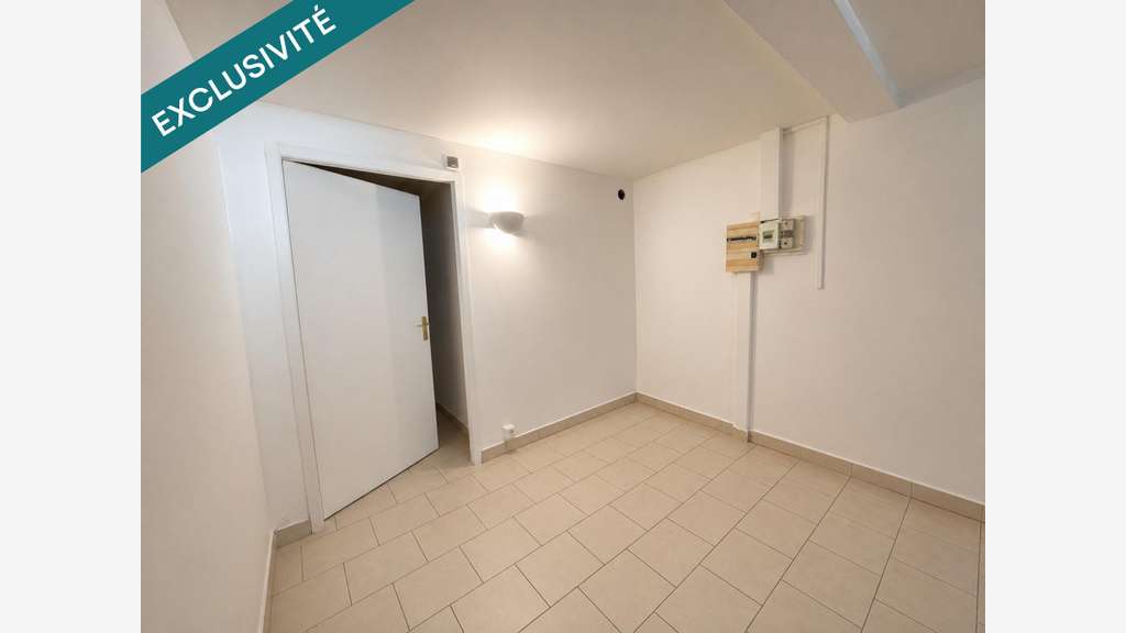 Vente locaux commerciaux loués 82m² à Faulquemont