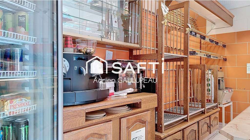 A vendre local commercial de 205m² à Faverolles