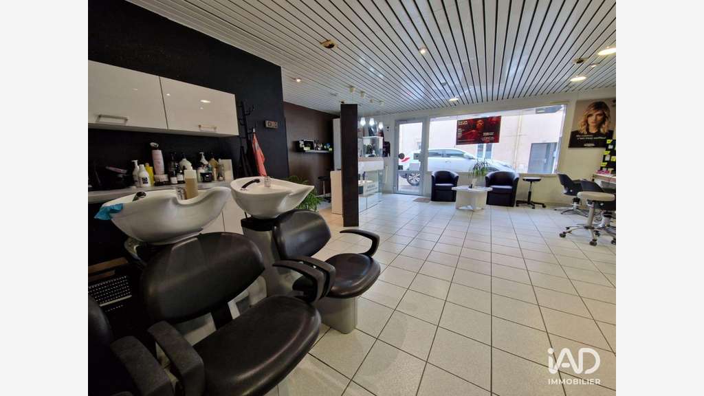 Local commercial à Taissy