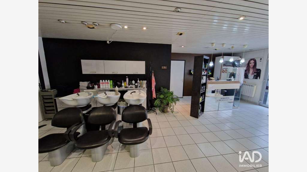 Local commercial à Taissy