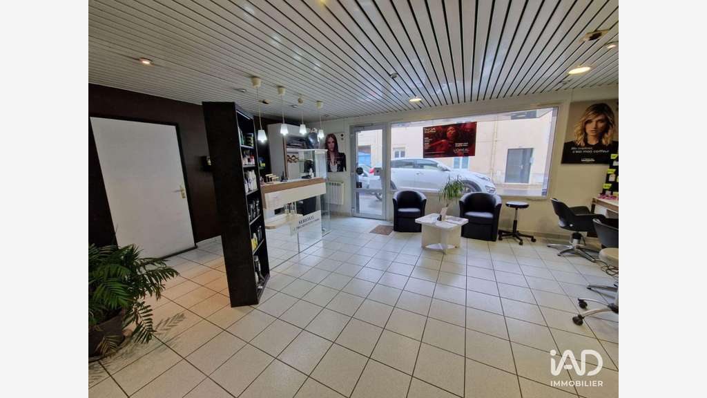 Local commercial à Taissy