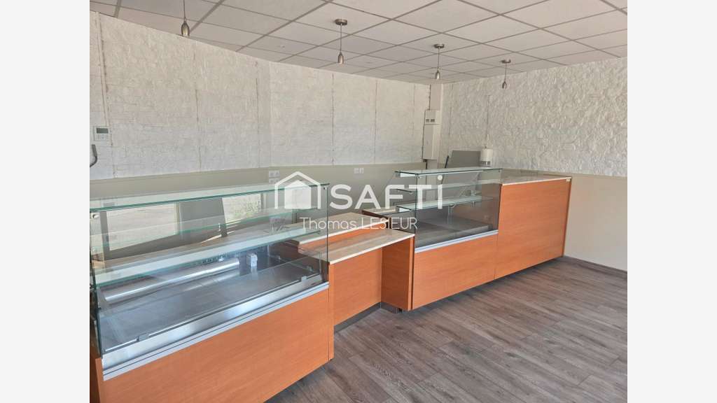Vente local commercial 53m² en centre ville Flers