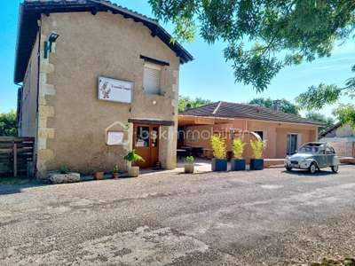 Vente appart + local commercial 408m² à Fleurance