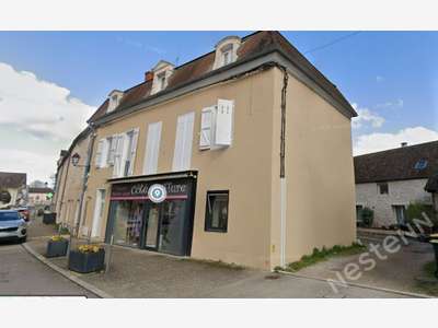 Local commercial à vendre au centre de Fontaines