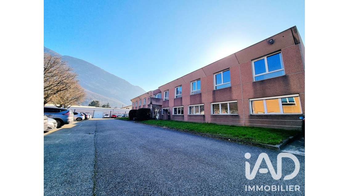 Local commercial à Fontanil-Cornillon