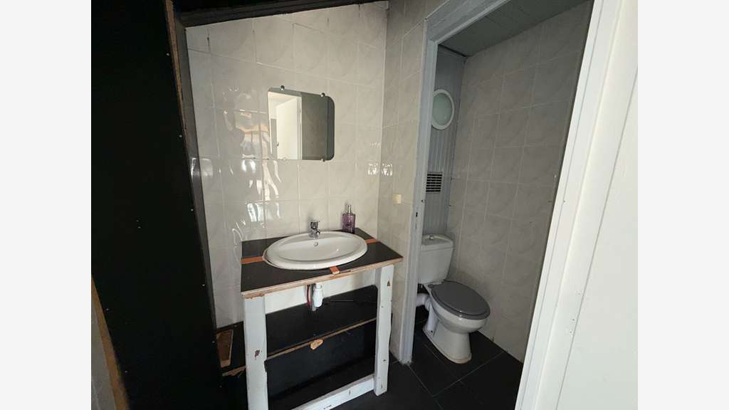 Vente local commercial 50m² à Fos-sur-Mer