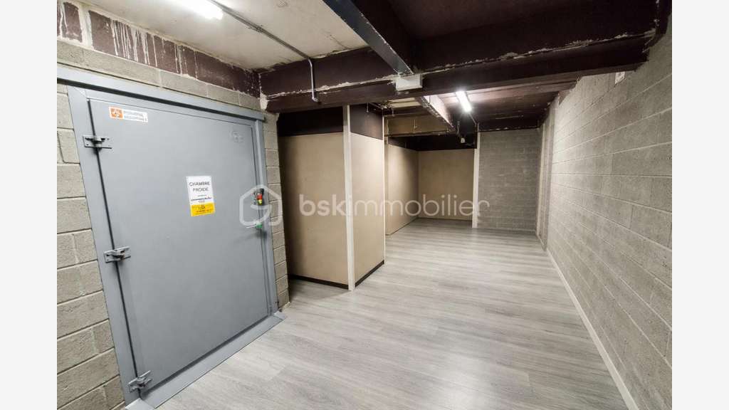 A vendre murs commerciaux de 263m² à Fougères