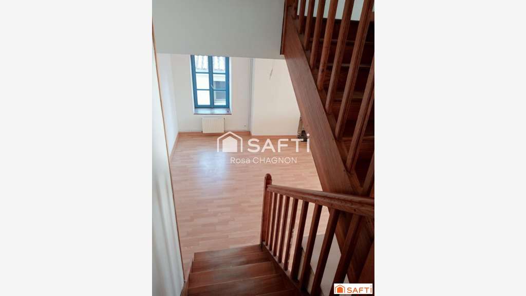 AV maison avec jardin et commerce à Foussais-Payré