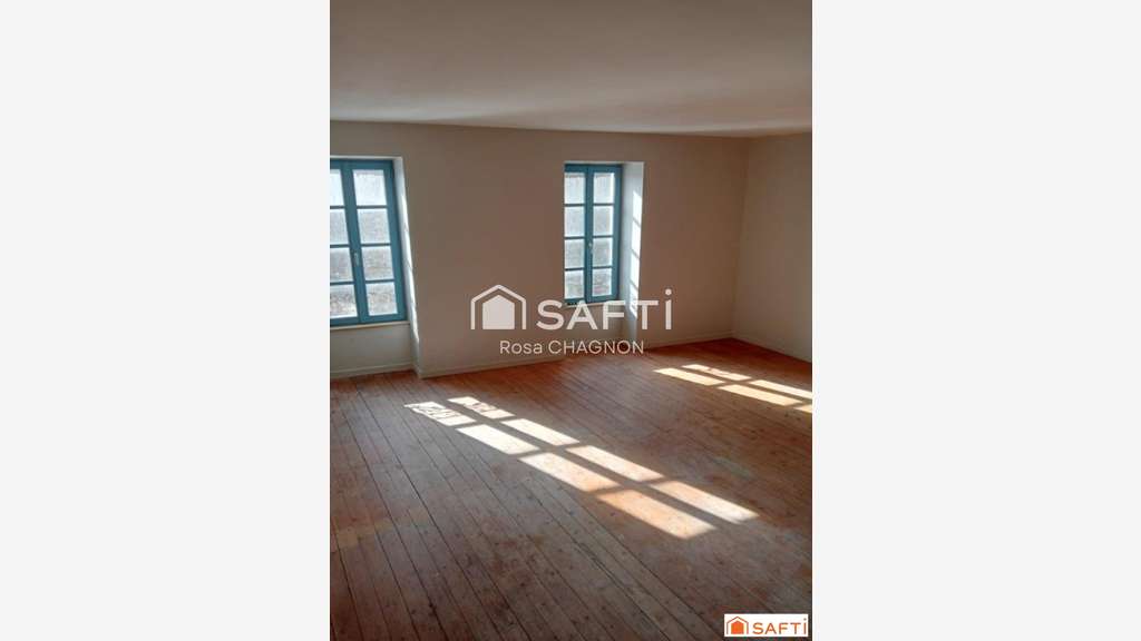 AV maison avec jardin et commerce à Foussais-Payré