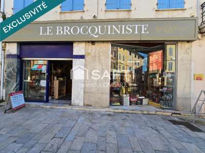Local 157m² avec locataire en 3/6/9 à Gaillac