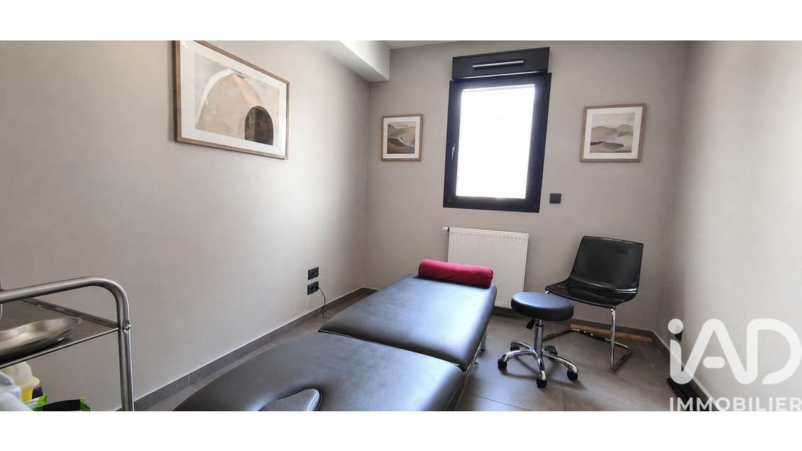 Vente local professionnel 57m² à Gournay-sur-Marne