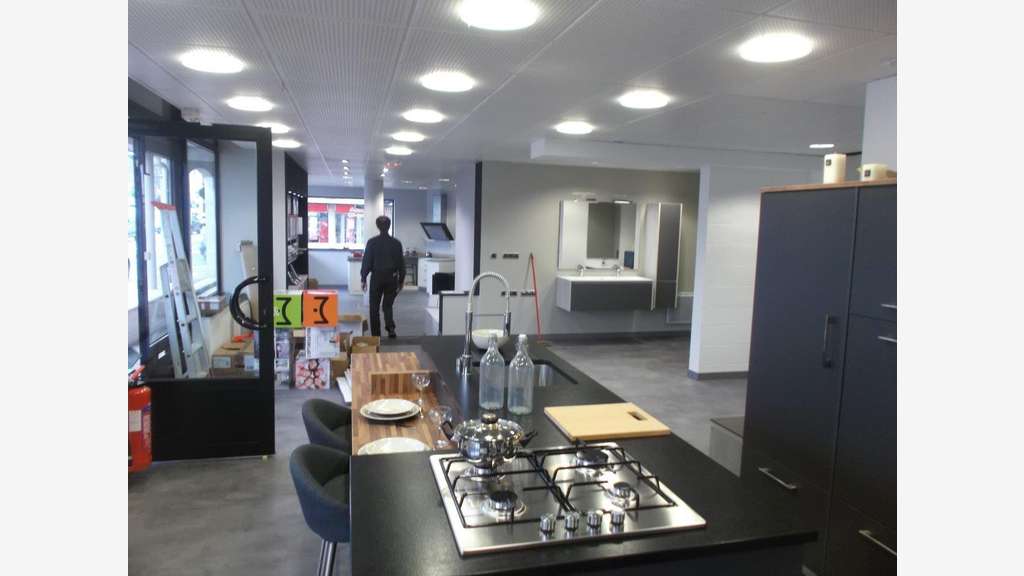 A vendre local commercial 141m² à Granville
