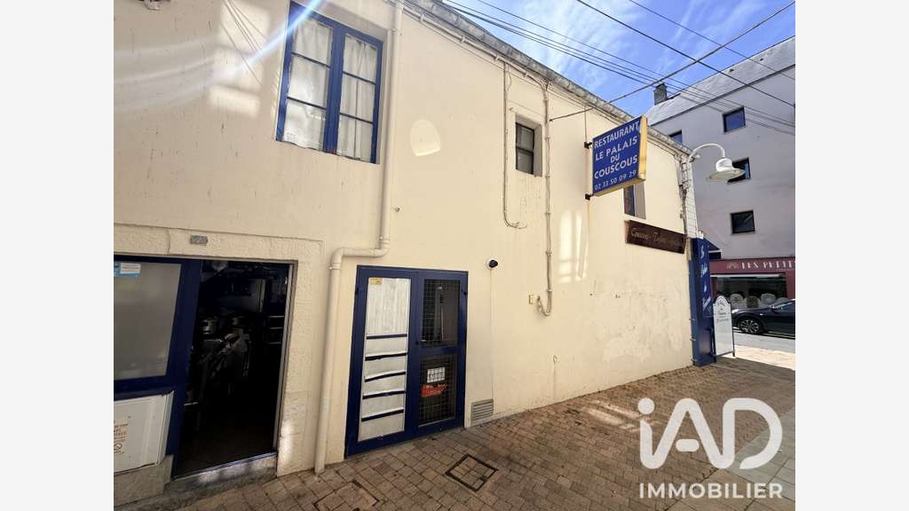 Vente immeuble commercial 104m² Granville centre