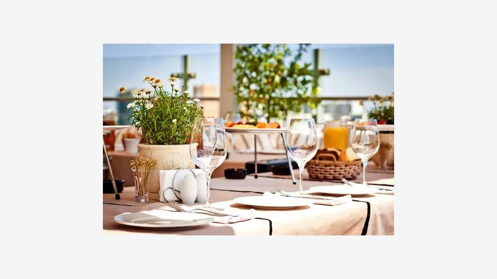 Restaurant 130 couverts Parking privatif Empla