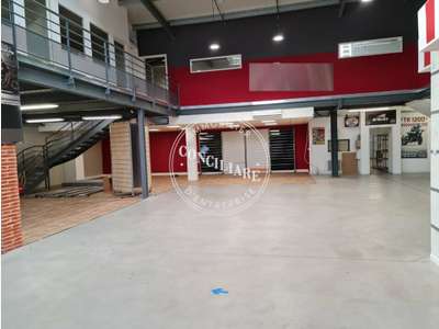 LOCAL COMMERCIAL à vendre dans le 31