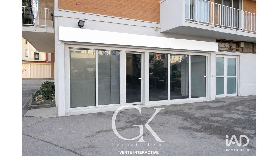 Location local commercial rénové 58m² Grenoble