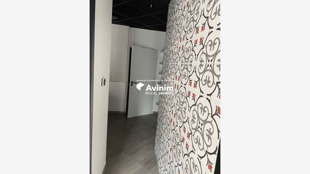 A vendre, local 52m² Quartier Ampère à Grenoble