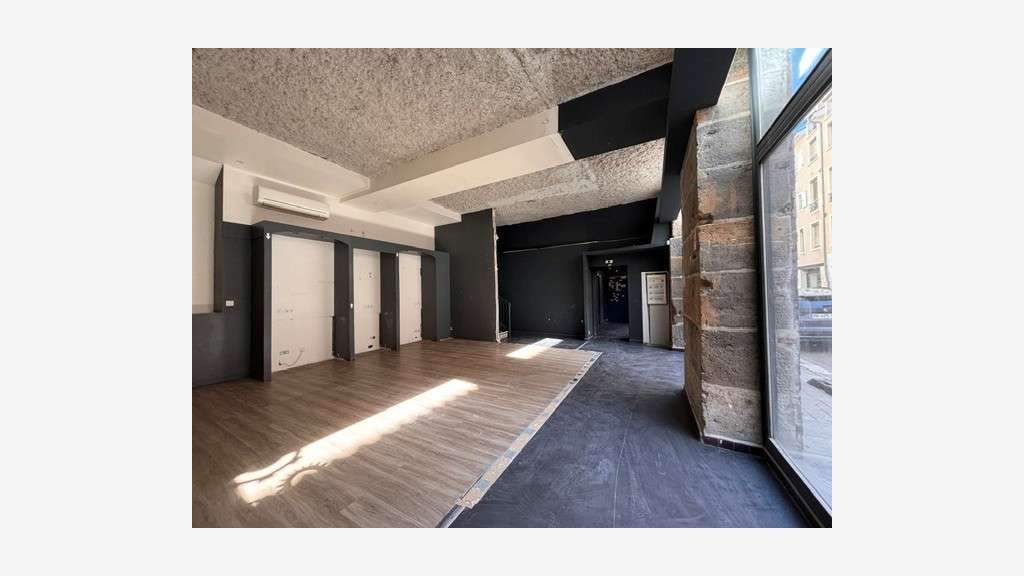 GRENOBLE – HYPER-CENTRE / QUARTIER DES ANTIQUAIRES