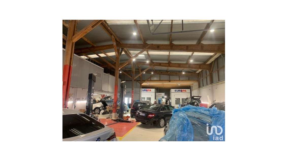 Local commercial à Grigny