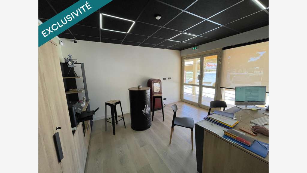 AV local commercial neuf 45m² 2 pièces à Gruissan