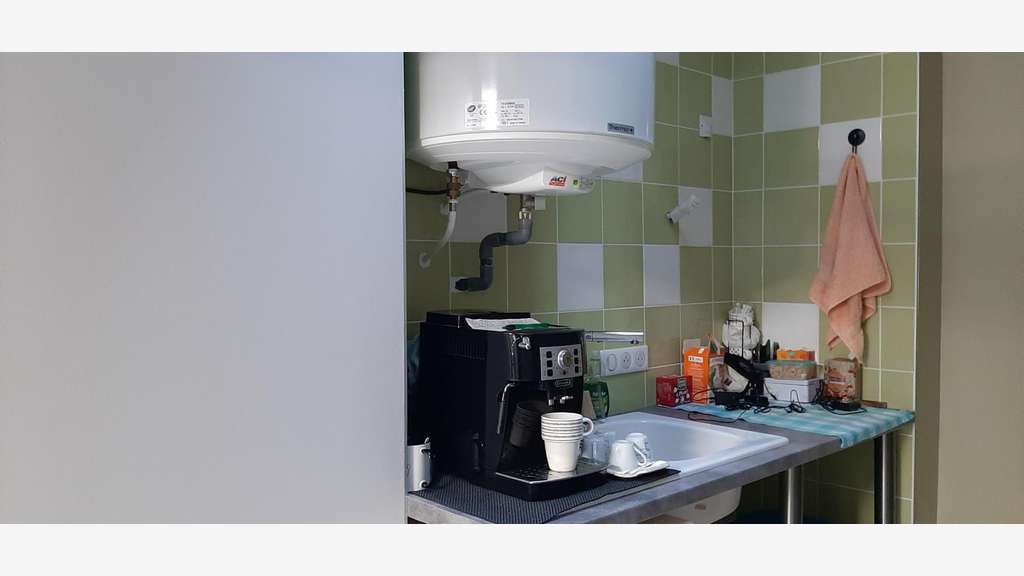 Vente local commercial rénové de 87m² à Gueugnon