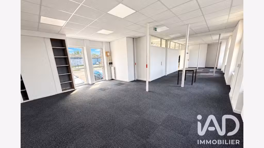 Vente esemble immo pro de 1485m² à Guichen