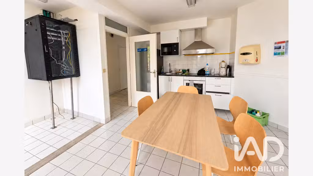 Vente esemble immo pro de 1485m² à Guichen