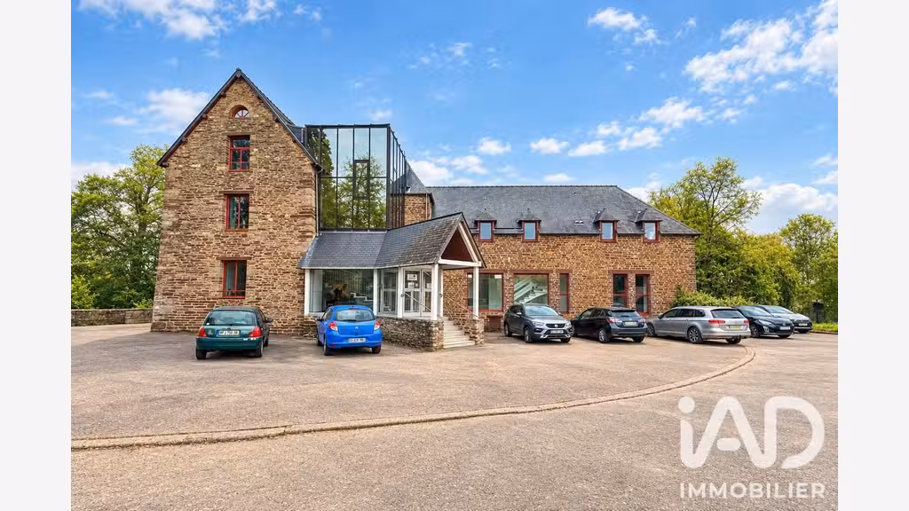Vente esemble immo pro de 1485m² à Guichen