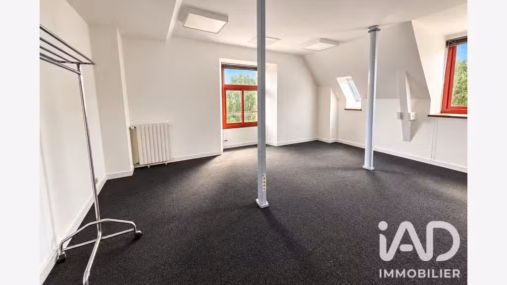 Vente esemble immo pro de 1485m² à Guichen